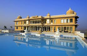 Fateh Garh Udaipur – A Heritage Renaissance Against the Aravalli Skyline